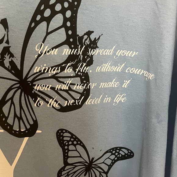 Fashion Nova Sky Blue Graphic Tee - Picture 4 of 5